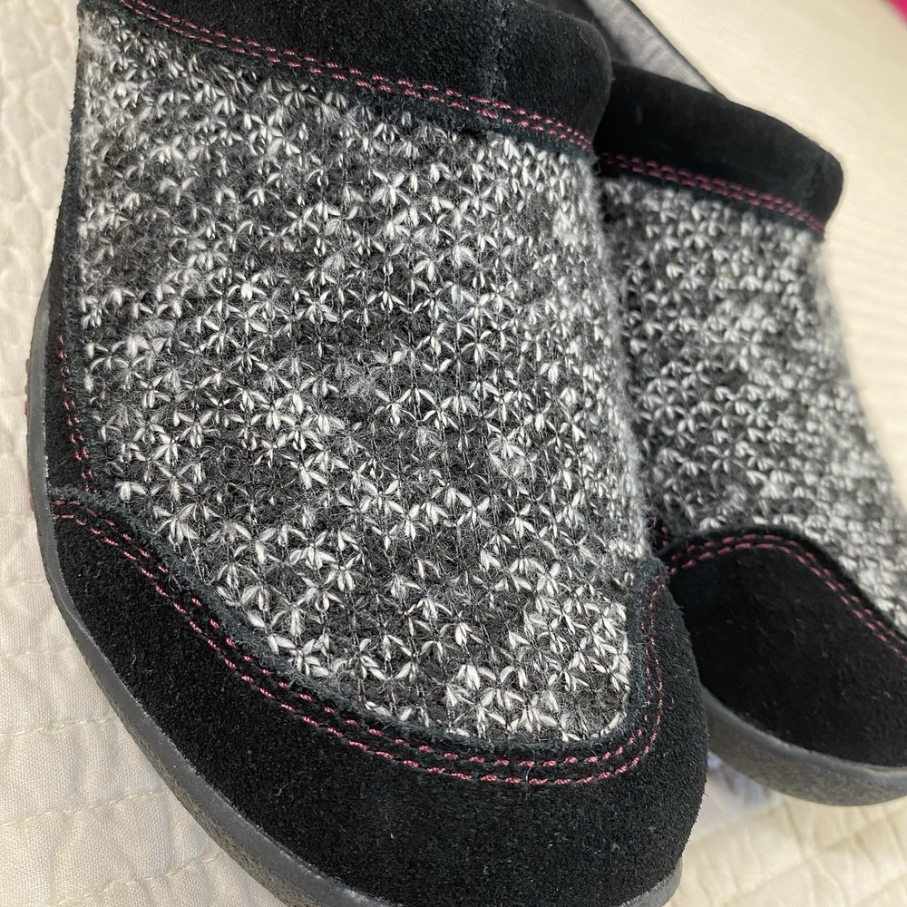 Kuru Womens Draft Black Gray Suede Knit Slip On Clog Mule Slipper Size 7.5 Comfy - Picture 11 of 11